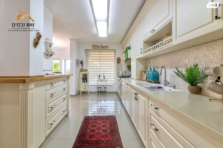 בית פרטי/ קוטג', נווה אילן - אזרחי, יבנה