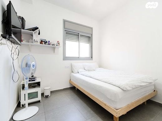 דירה, הדס, קרית אילון, חולון