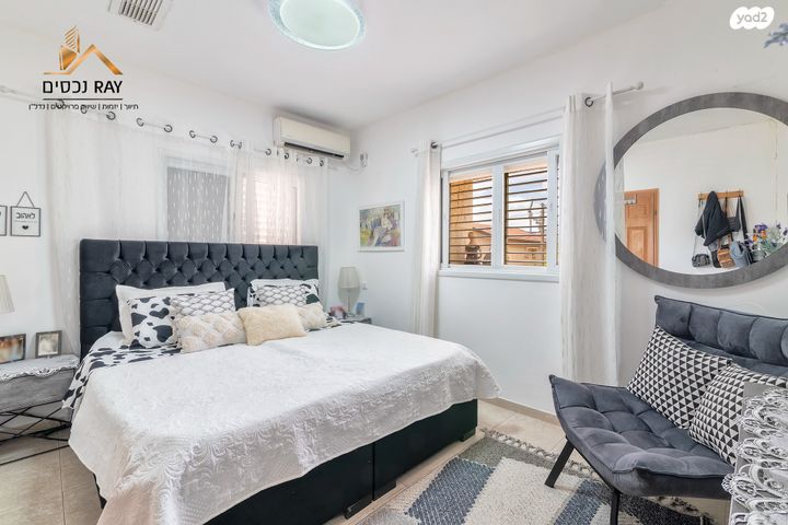 בית פרטי/ קוטג', נווה אילן - אזרחי, יבנה