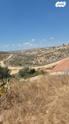 מגרשים, הארז 32, עץ אפרים, עץ אפרים