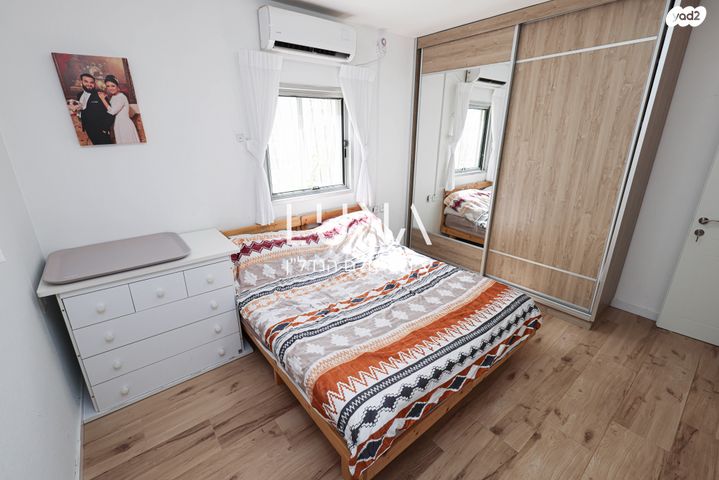 דירה, הגר"א 17, נתניה