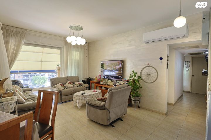 גג/ פנטהאוז, פתח תקווה