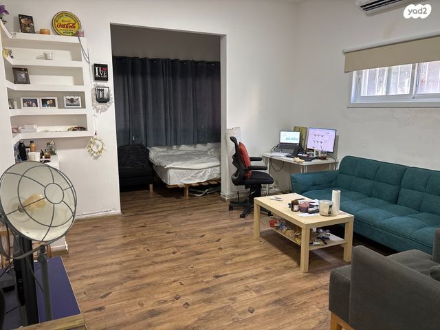 דירה, עמנואל הרומי, תל אביב יפו