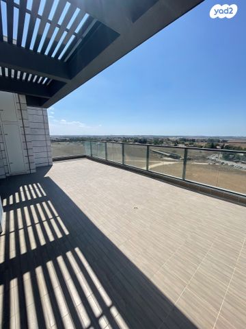 גג/ פנטהאוז, כרמי הנדיב, אחוזת רוטנר, קרית מלאכי