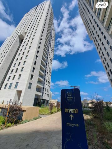 דירה, אמנון ליפקין שחק 3, נוף הטיילת, נתניה