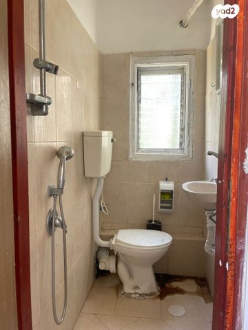 יחידת דיור, טשרניחובסקי, לב העיר, בת ים