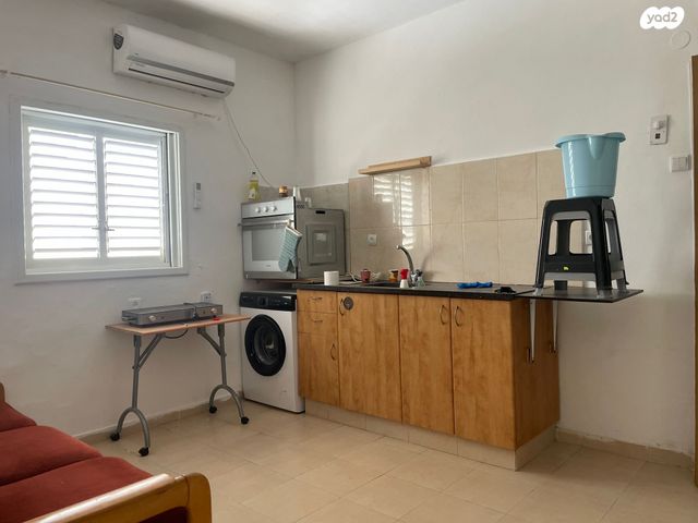 יחידת דיור, טשרניחובסקי, לב העיר, בת ים