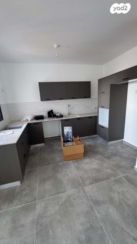 דירה, אמנון ליפקין שחק 3, נתניה