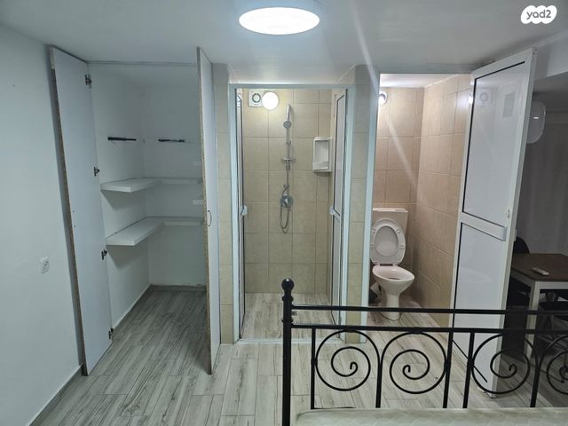 יחידת דיור, קורנית, אילנות, מעלות תרשיחא