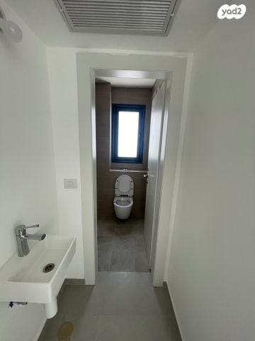 גג/ פנטהאוז, כרמי הנדיב, אחוזת רוטנר, קרית מלאכי