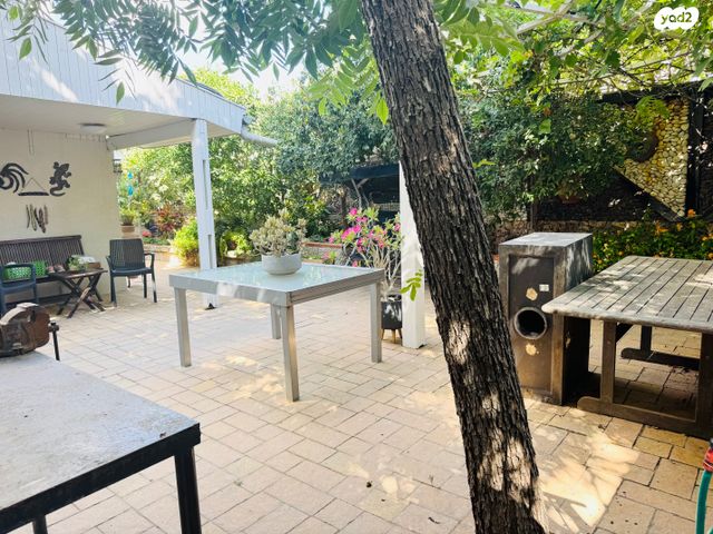 דו משפחתי, קהילת אודסה, הדר יוסף, תל אביב יפו