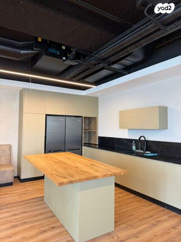 משרדים, אזור תעשיה צפון, בני ברק