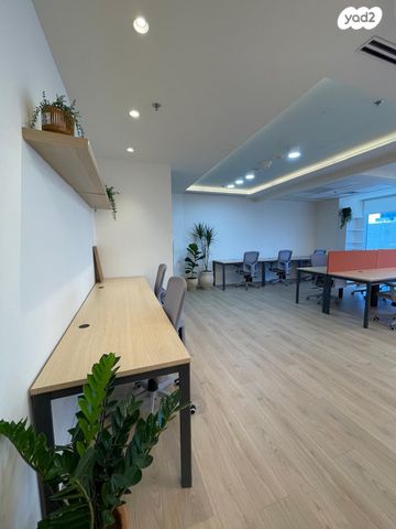 משרדים, דרך מנחם בגין, תל אביב יפו