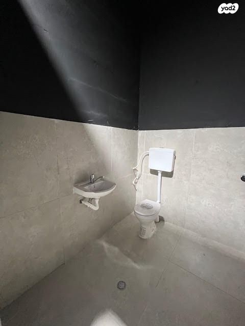 חנויות/ שטח מסחרי, בית בפארק ,פרדס בחסכון, אור יהודה