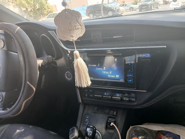 טויוטה אוריס