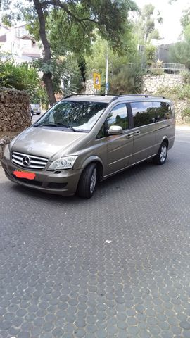 מודעת רכב מרצדס-בנץ ויאנו