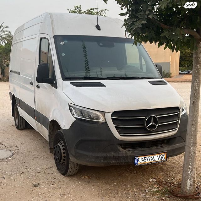 מודעת רכב מרצדס-בנץ ספרינטר