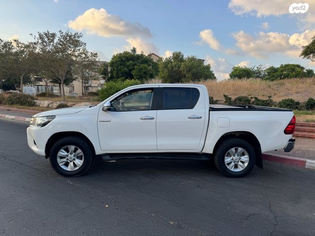 טויוטה היילקס