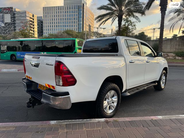 טויוטה היילקס