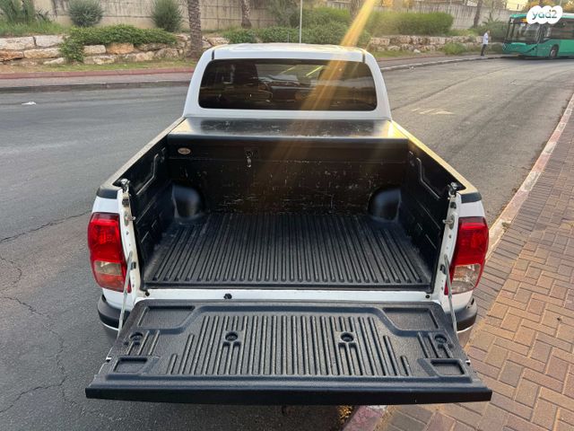 טויוטה היילקס