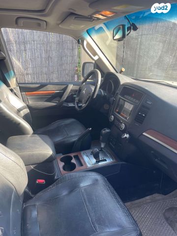 מיצובישי פג'רו