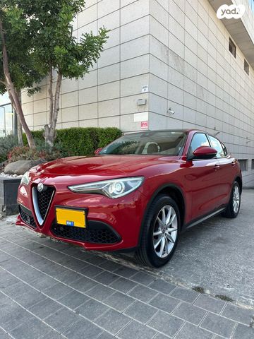 מודעת רכב אלפא רומיאו סטלביו