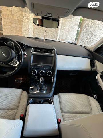 יגואר E-Pace