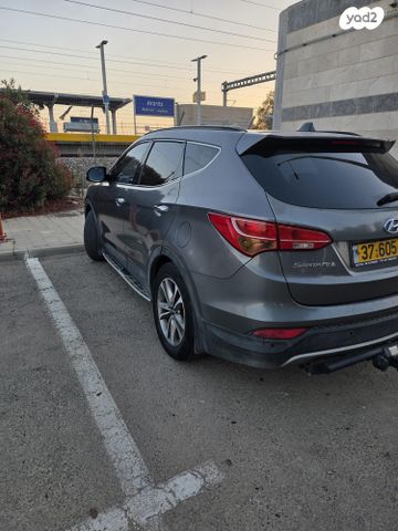 יונדאי סנטה פה