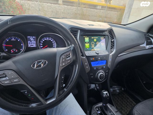 יונדאי סנטה פה