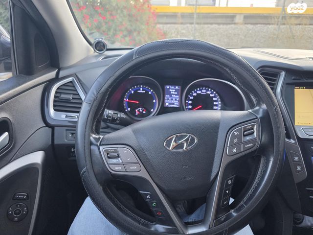 יונדאי סנטה פה