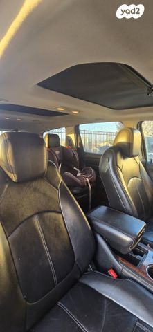 שברולט טראוורס