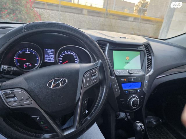 יונדאי סנטה פה