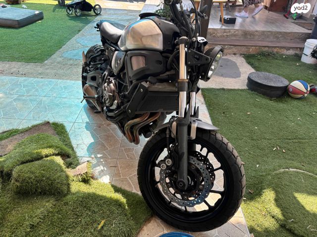 ימאהה XSR700