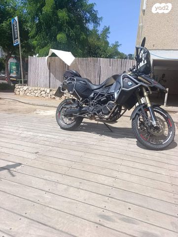 ב.מ.וו F800GS