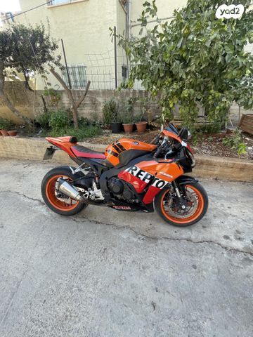 הונדה CBR1000RR