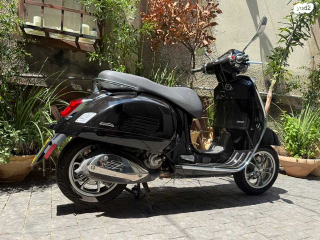 פיאג'ו וספה GTS300 סופר