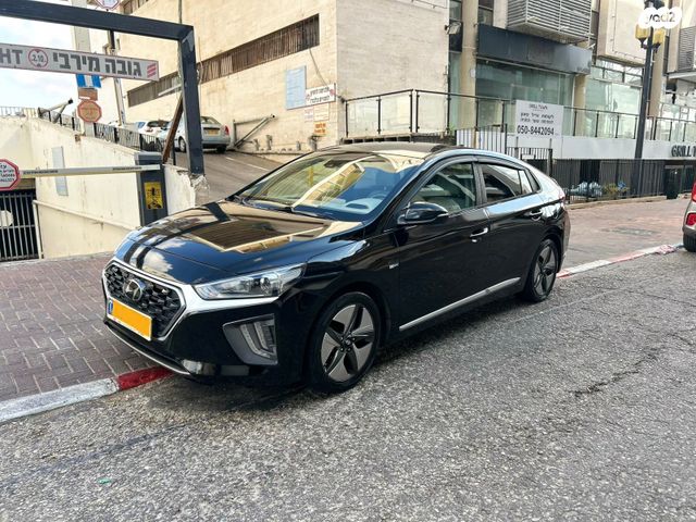 מודעת רכב יונדאי איוניק