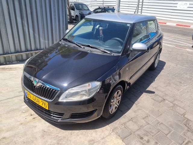 מודעת רכב סקודה פאביה