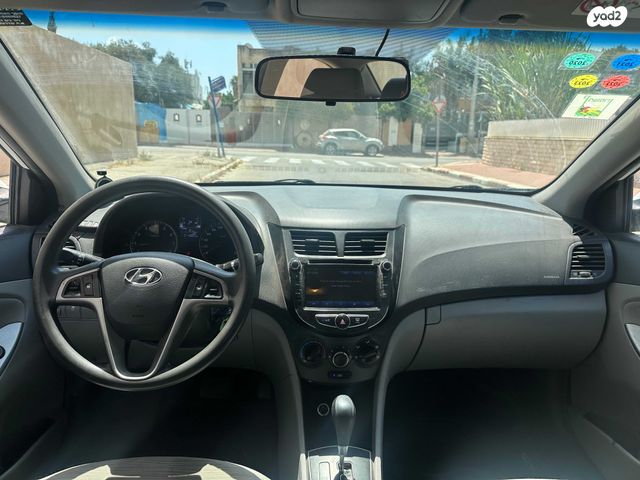 יונדאי אקסנט i25