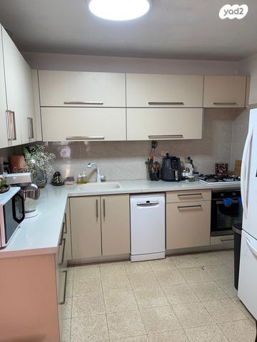 דירה, מאיר יושע 9, פסגת זאב, ירושלים