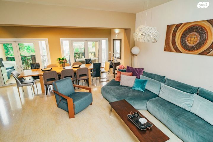 בית פרטי/ קוטג', האיריס 52, נופים, נופים