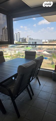 דירה, עוזי חיטמן 2, נאות שמיר, יבנה