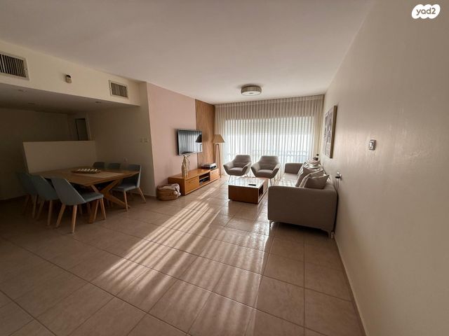 דירה, יצחק שתל 22, רמות, באר שבע