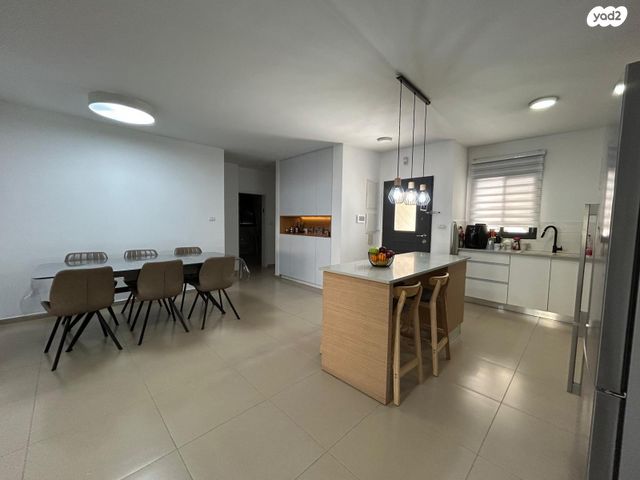 דירת גן, מעפילי אגוז 24, קרית רבין, בית שאן