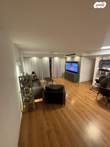 דירה, ישפה 3, רובע י"ז, אשדוד