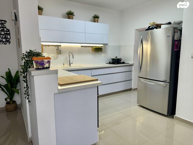 דירה, קול התור 20, מגדים, מעלה אדומים