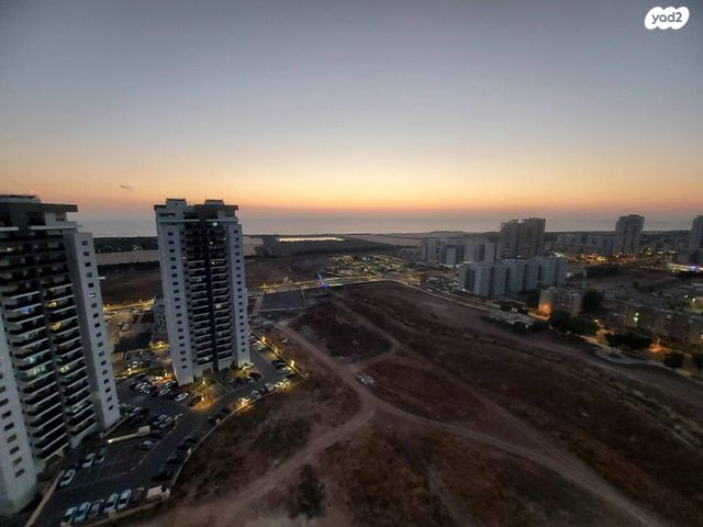 גג/ פנטהאוז, הגל 6, החותרים, טירת כרמל