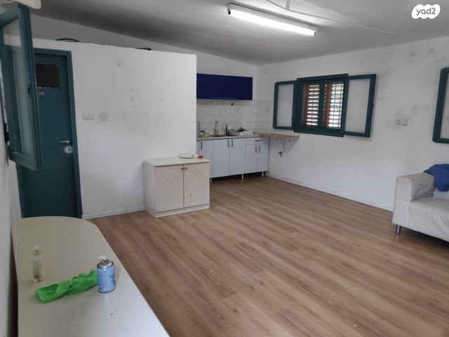 בית פרטי/ קוטג', המעגל 38, גיל עמל, הוד השרון