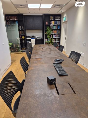 משרדים, דרך מנחם בגין 144, מונטיפיורי, הרכבת, תל אביב יפו