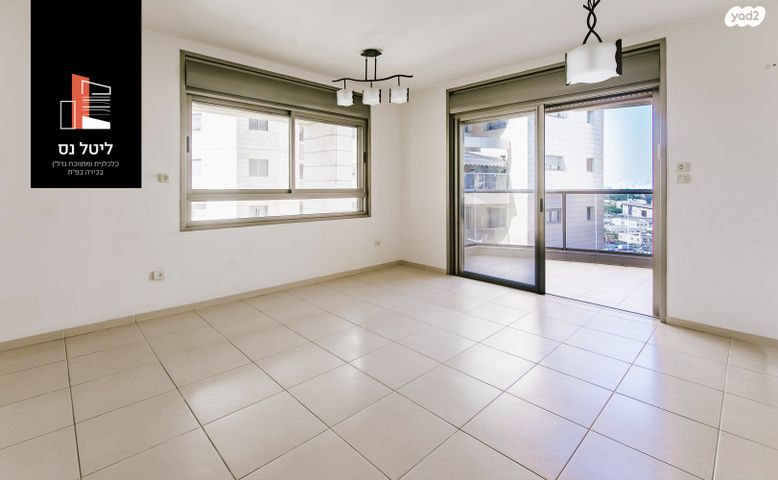 דירה, משה סנה, פתח תקווה